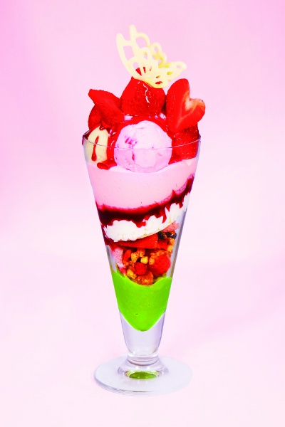 Parfait with the image of 