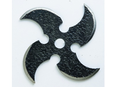 The ornamental shurikens are sold exclusively at the store. Manjikabane Shiho 9,900 yen.