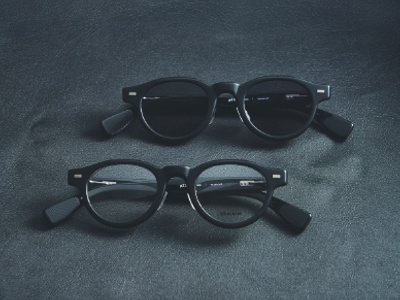 THE EYEVAN Limited Color「p23 -MBK-」 RX 52,800円 SG 57,200円