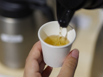 There is also a tasting corner where you can compare four types of dashi, including the best dashi.