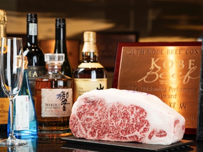 The restaurant purchases entire Kobe beef, so it stocks rare cuts and the highest-grade meat that rarely appears on the market.