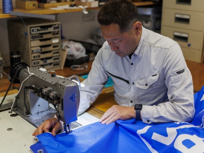 Since its founding, the company has continued to carefully craft its products by hand using sewing machines.