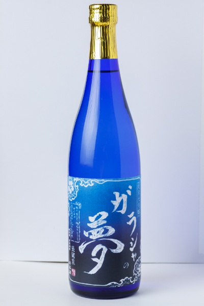 長岡京の地酒、純米大吟醸ガラシャの夢1杯1,000円は、フルーティーな味わい。