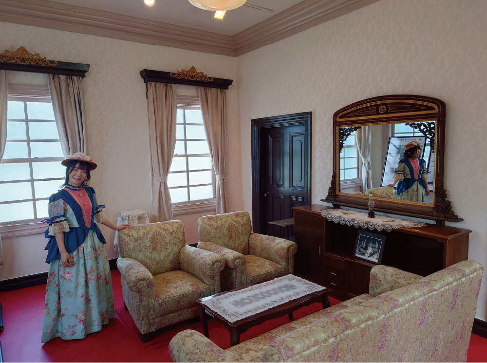 レトロ衣裳館