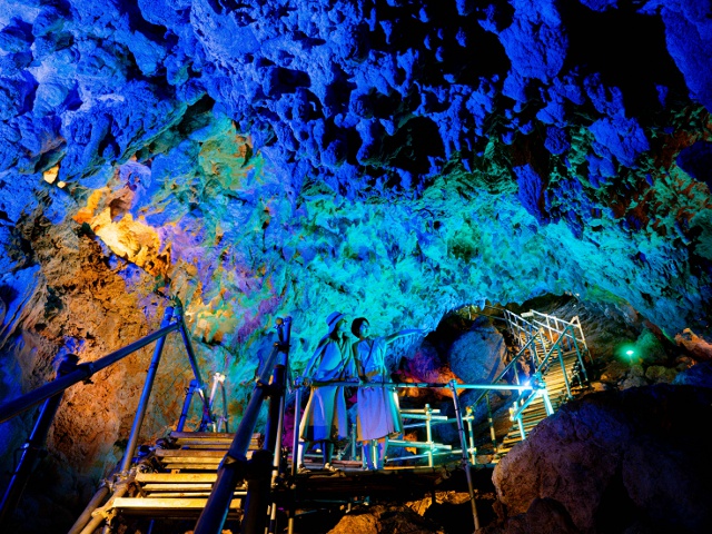 沖縄1_タイアップ_CAVE OKINAWA