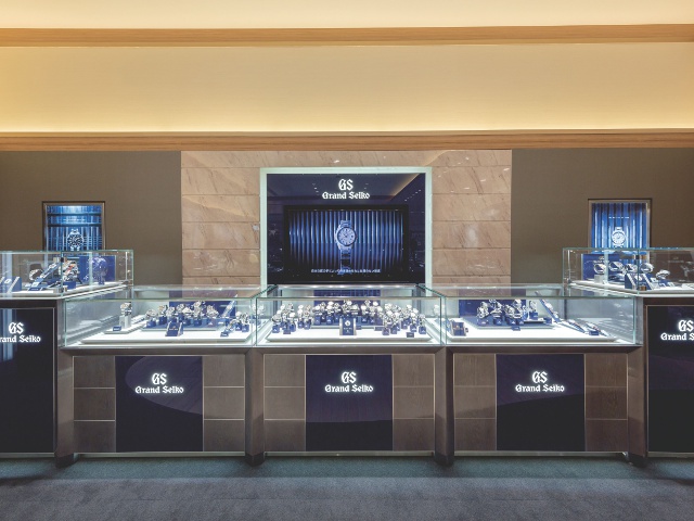 沖縄1_山城時計店 パルコシティ店