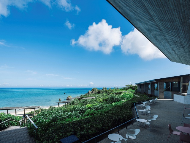 沖縄1_行きたい_バンタカフェ by 星野リゾート