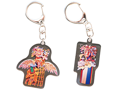 Acrylic Key Holder Catherine's Sea (Right), New York's Angel (Left) 380 yen each