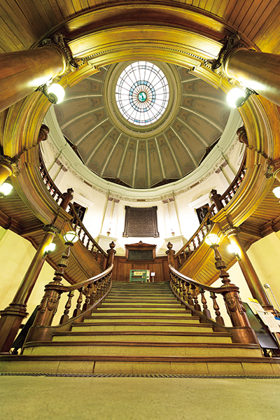 The central hall, reminiscent of a church, is also a must-see.
