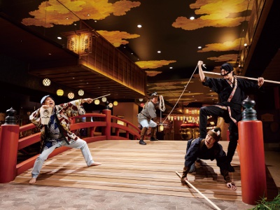 Entertainment Show Saturday, April 12 - Wednesday, December 31, 2011 (special events during Obon, year-end, etc.)