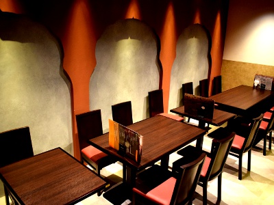 A stylish restaurant that differs from the image of an Indian restaurant. Take-out menu is also available. Recommended for hotel meals.