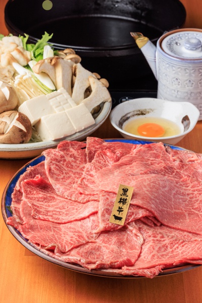 すき焼き（4人前） 12,800円