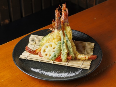 大海老と季節の大阪地野菜の天ぷら