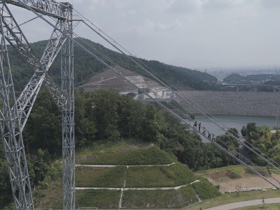 ブリッジクライム